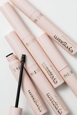 Eyegasm Transparent Brow Gel - Image 9